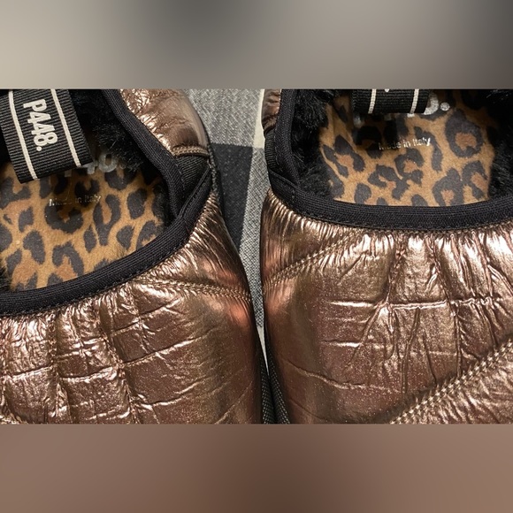 P448 Laby Slip-On Quilted Sneaker Slipper in Golnyl Metallic Gold Size 41 - Picture 2 of 5